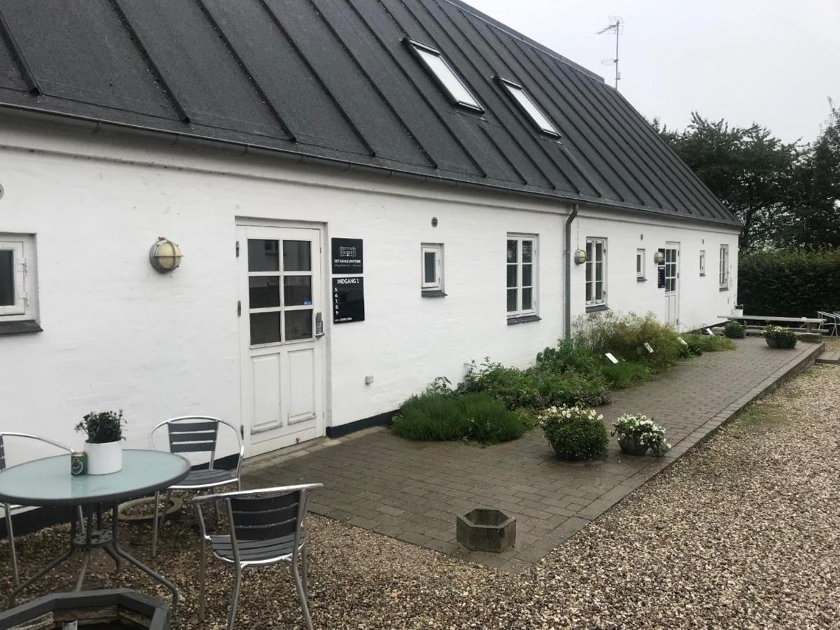 Det Gamle Apothek Motel Haslev Kültér fotó